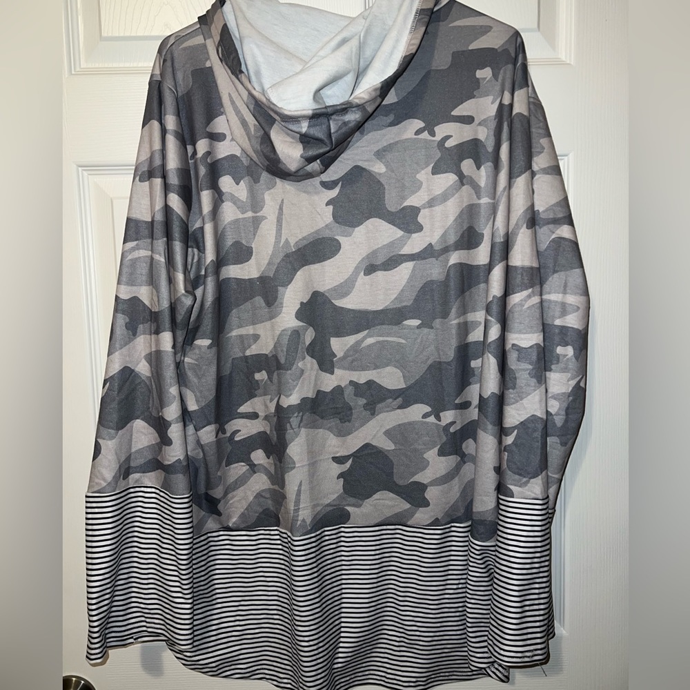 Sparkle in Pink Boutique l/s shirt size 2XL - Picture 6 of 6